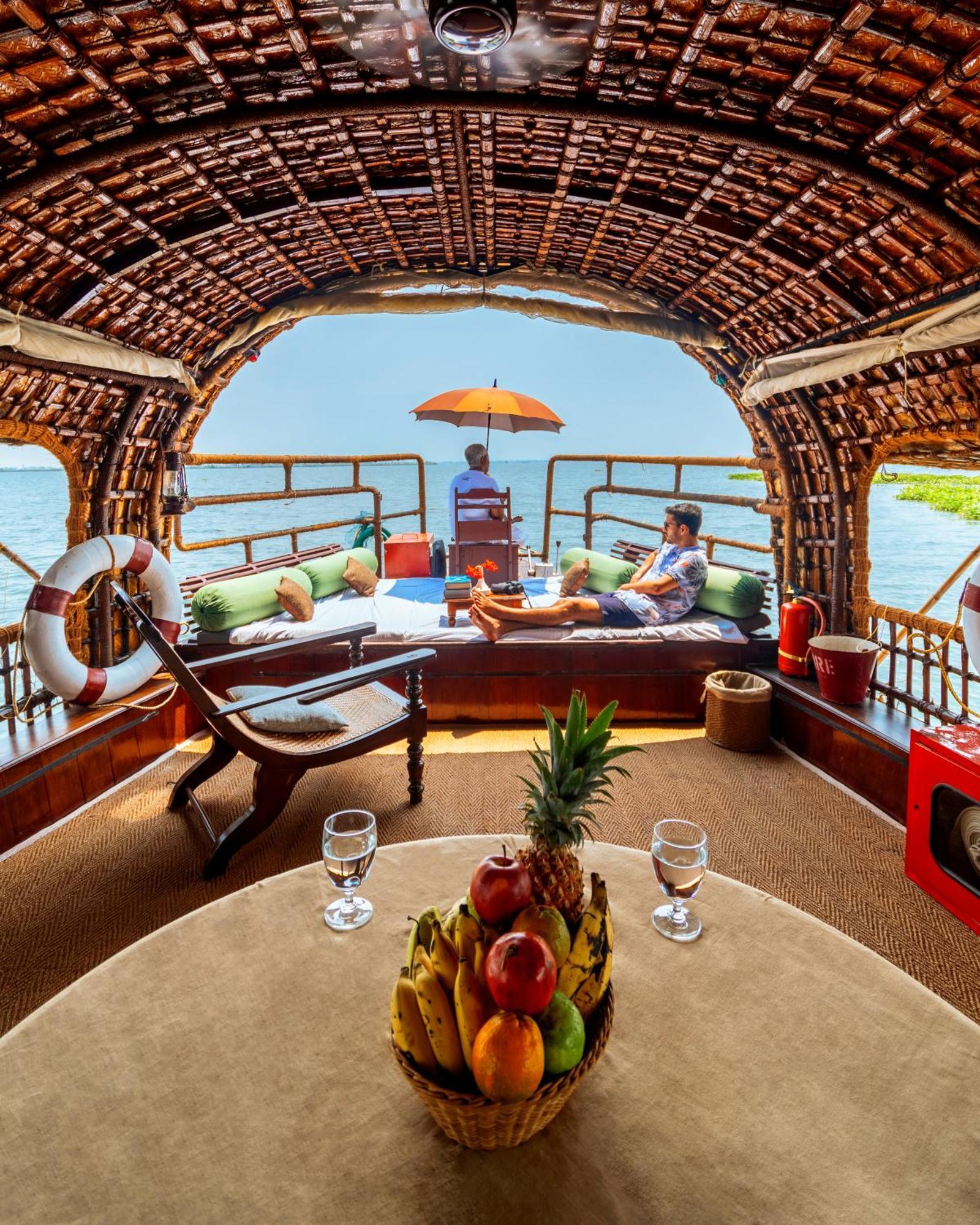 Hotel Spice Coast Cruises - Houseboat, A Cgh Earth Experience Alappuzha Exteriér fotografie