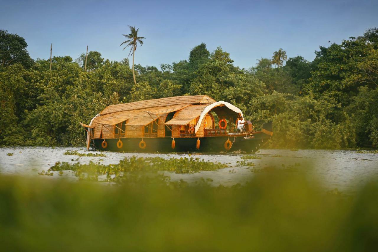Hotel Spice Coast Cruises - Houseboat, A Cgh Earth Experience Alappuzha Exteriér fotografie