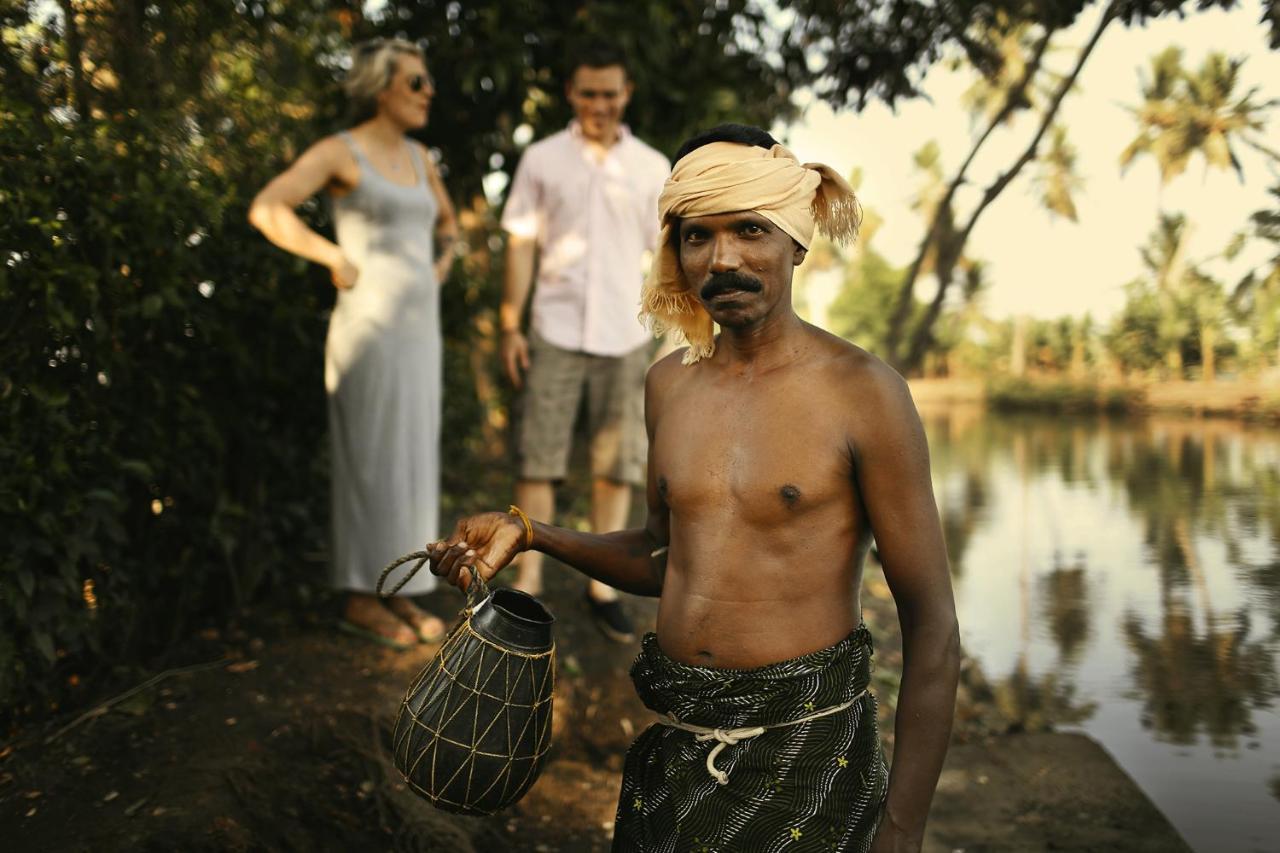 Hotel Spice Coast Cruises - Houseboat, A Cgh Earth Experience Alappuzha Exteriér fotografie